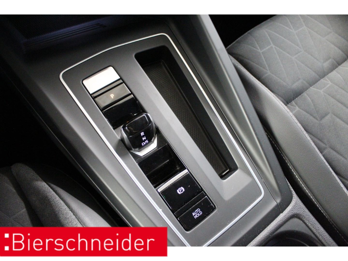 Volkswagen Golf - Bild 9