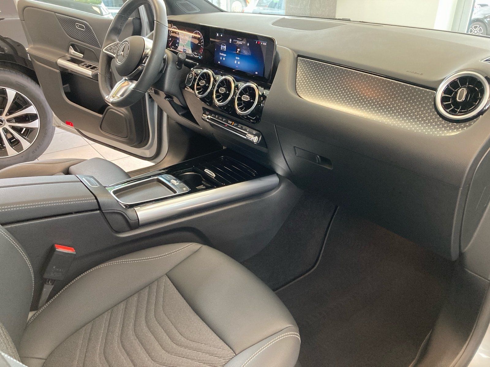 Fahrzeugabbildung Mercedes-Benz B 250 e Progressive*Pano*360*11kW*360*Totwi*LED*