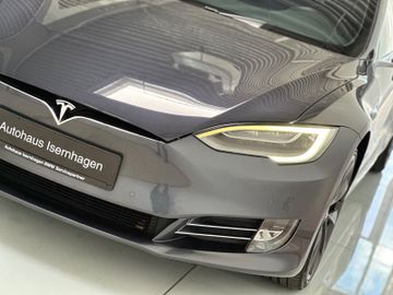 Fahrzeugabbildung Tesla Model S AbstandTempo Pano 360°Leder 21"SoundSyst