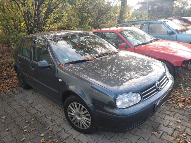 Volkswagen Golf 4