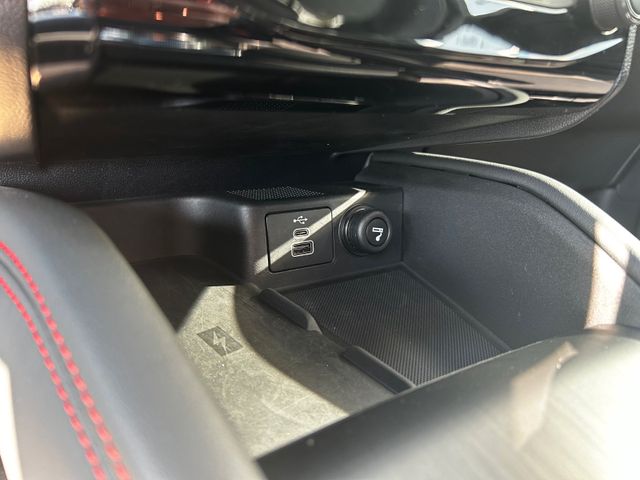 Kuga ST-Line X*HeadUp*360°Kamera*B&O Sound*