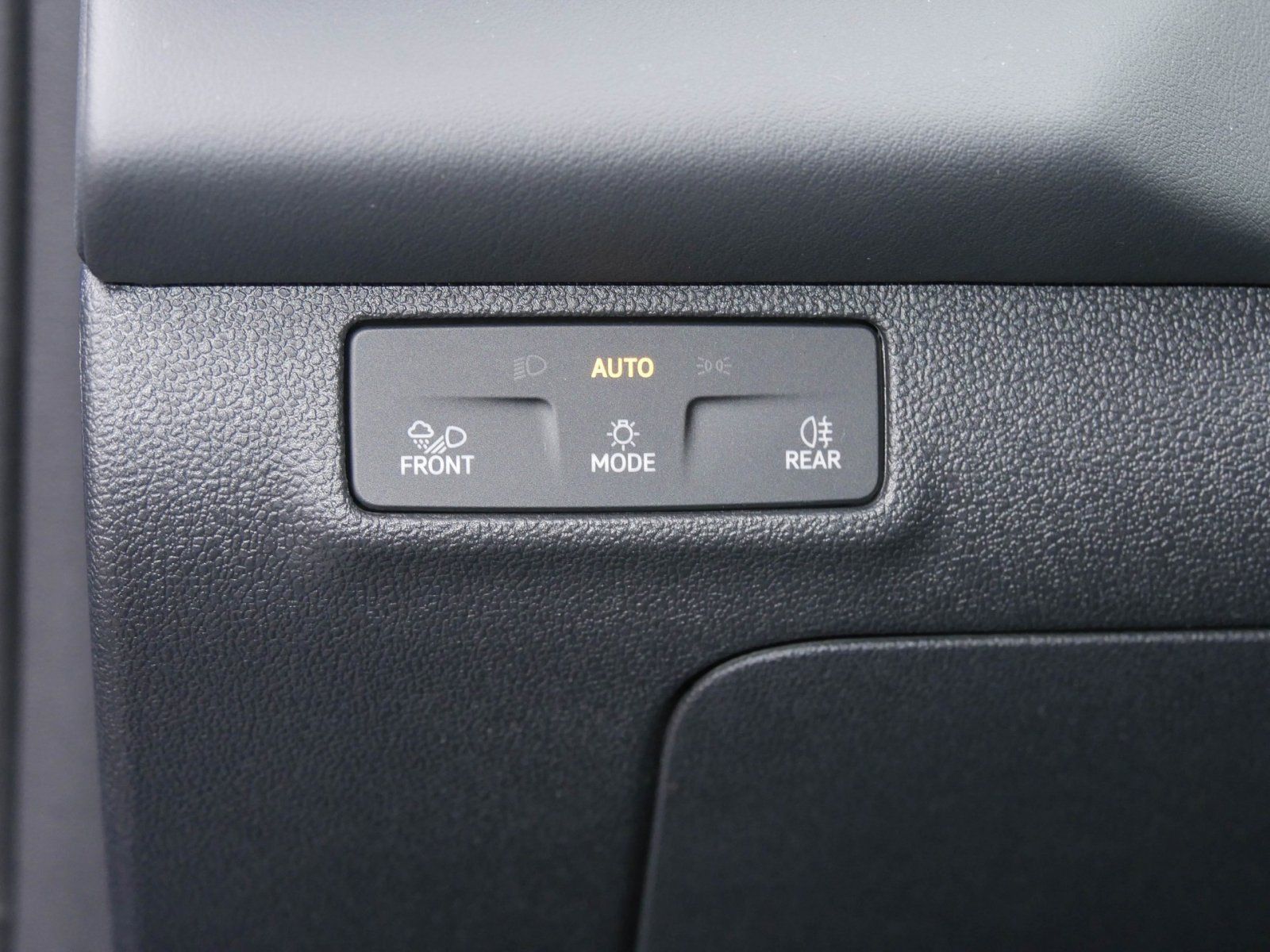 Volkswagen T-Roc - Bild 11