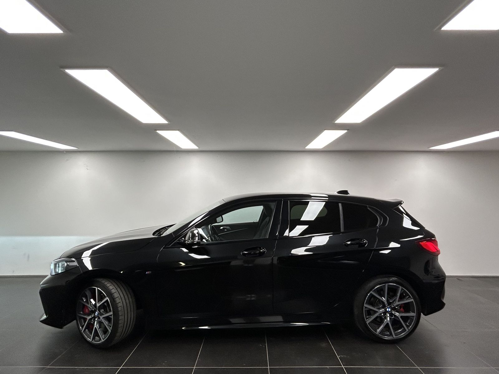 BMW 120i Hatch M Sportpaket Pro Harman Kardon HiFi D foto 2