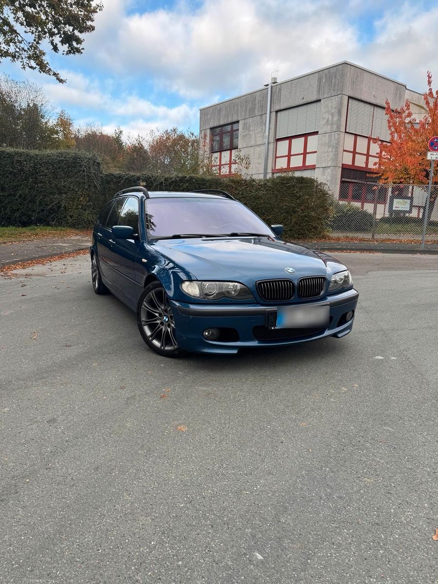 BMW 320