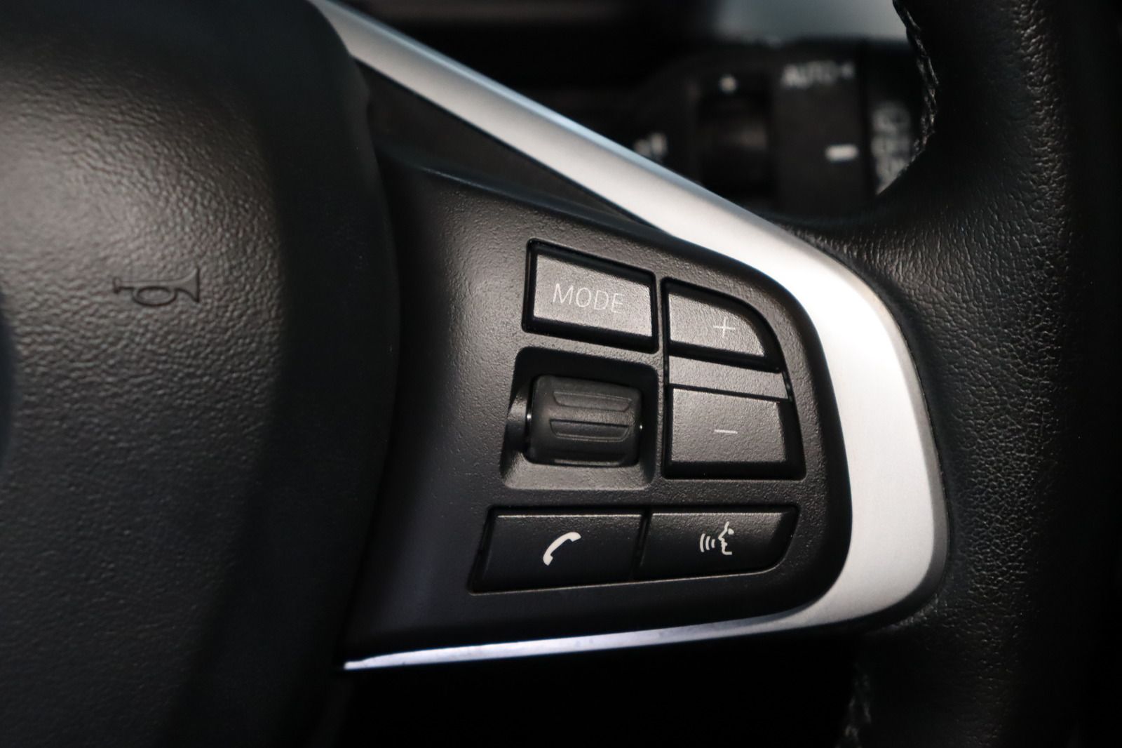 Fahrzeugabbildung BMW 225 xe i Performance Advantage Active Tourer