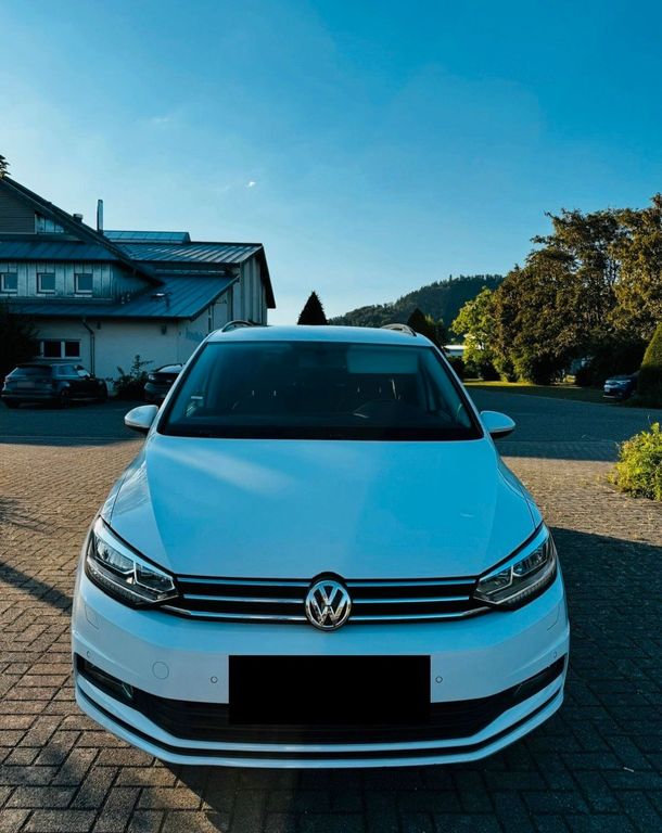 Image of Volkswagen Touran