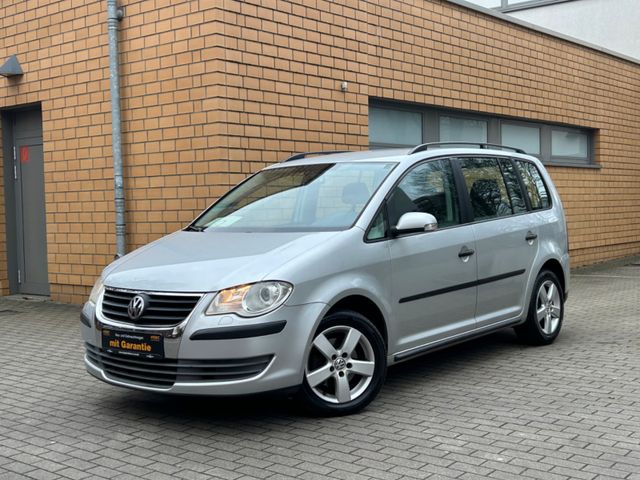 Volkswagen Touran Conceptline/PDC/TEMPOMAT/PDC/KLIMAAUTO///