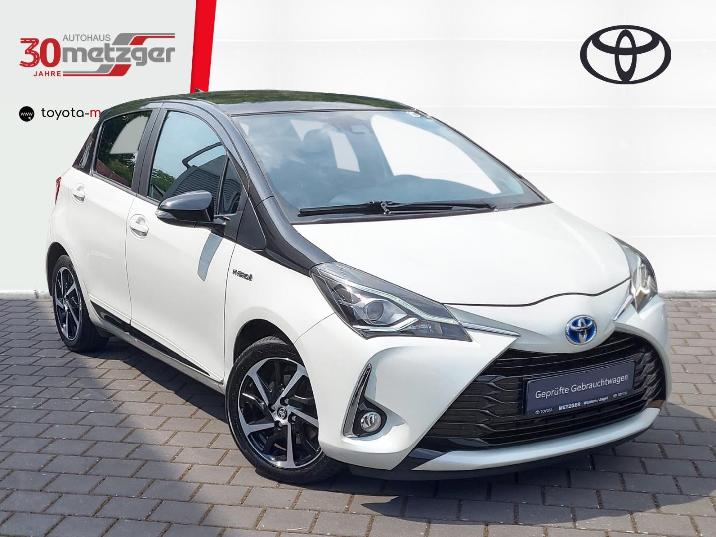 Toyota Yaris 1.5 Hybrid Style Selection +Kamera +Carpla