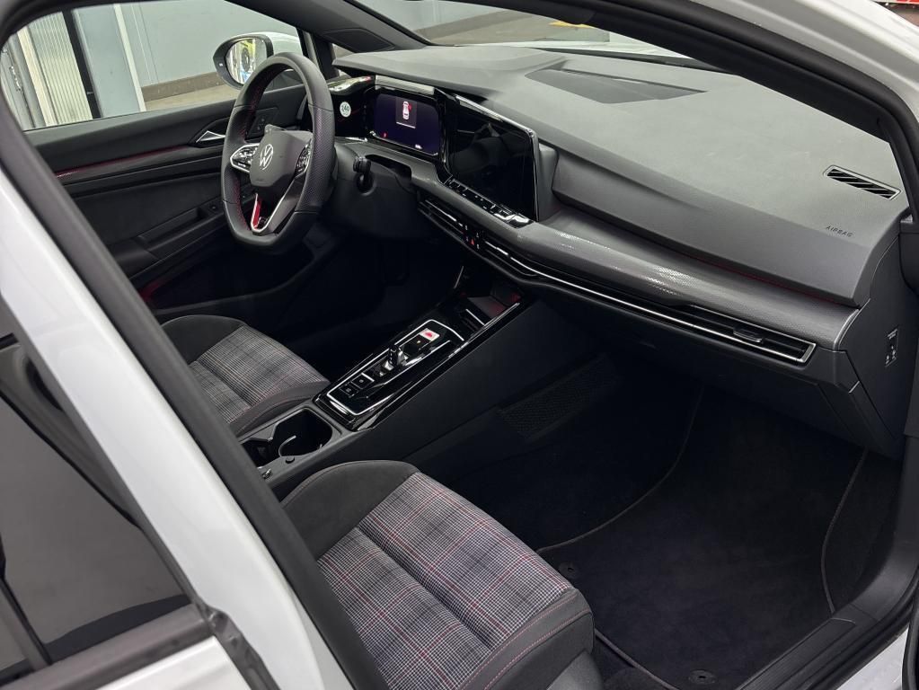 Volkswagen Golf - Bild 5