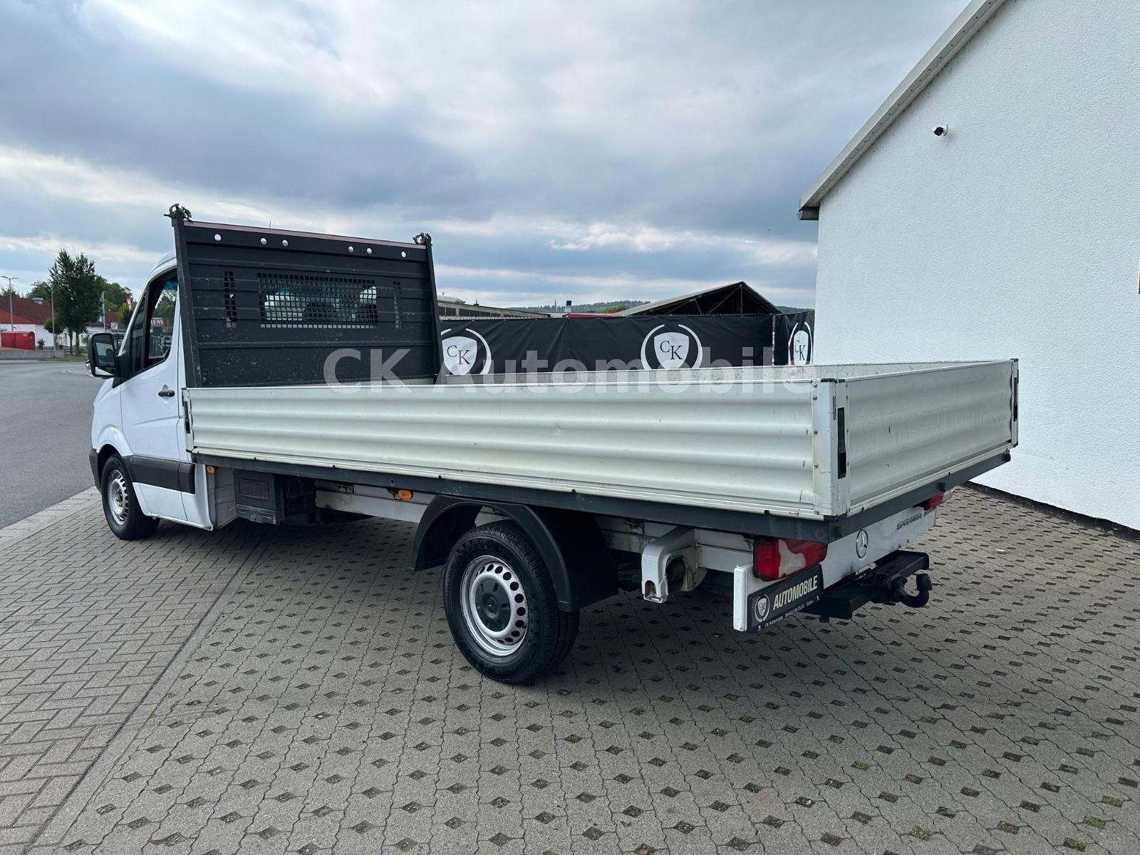 Fahrzeugabbildung Mercedes-Benz Sprinter II 316 CDI Pritsche Maxi Autom/AHK 3.5T