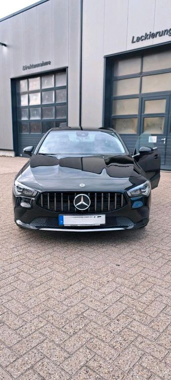 Image of Mercedes-Benz CLA 200 Shooting Brake