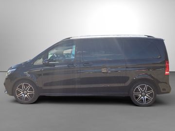 Mercedes V 220 - 8