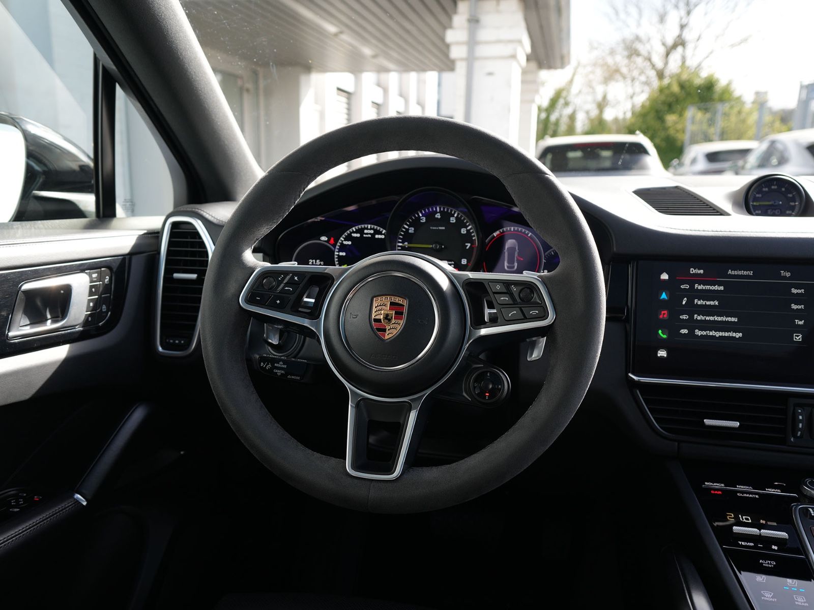 Porsche E-Hybrid Coupé SPORTDESIGN-PAKET-SPORTABGAS.-22" foto 21