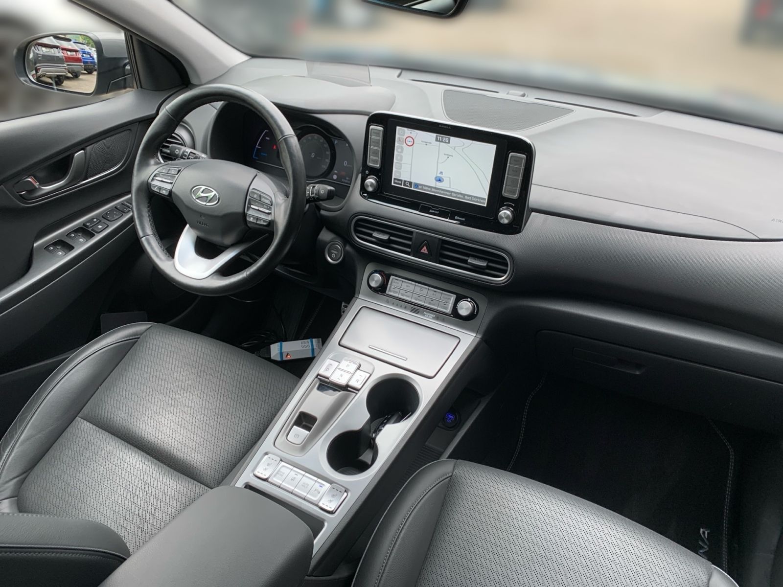 Fahrzeugabbildung Hyundai KONA Premium Elektro 64 kWh 1Hd