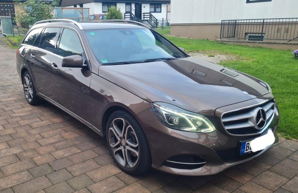Mercedes-Benz E 220