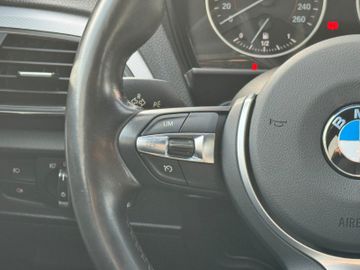 BMW 118i M Sport Shadow Line LED Navi Klima SHZ