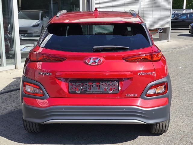 Fahrzeugabbildung Hyundai KONA Elektro Prime NAVI+LED+SHZ+HEAD+KAM+ACC+WP+