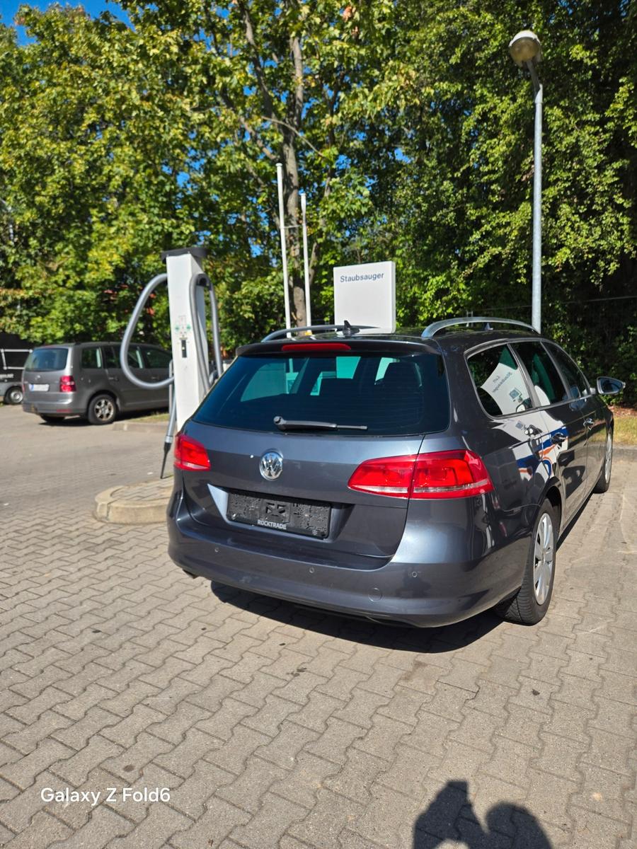 Volkswagen Passat 2014 — photo 10