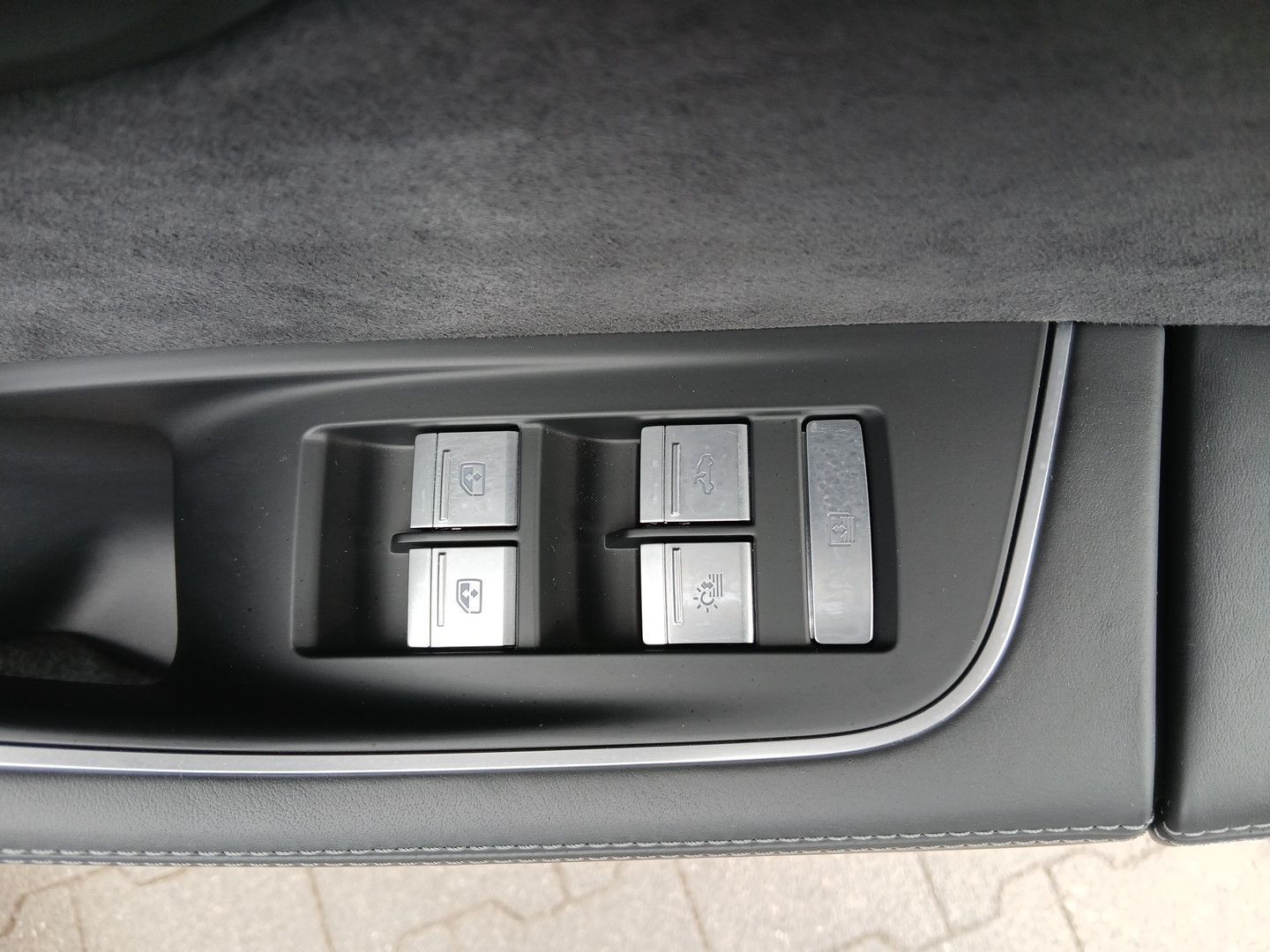 Audi A8 - Bild 27