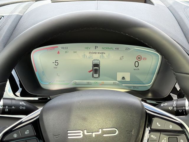 BYD Seal U DM-i Design AWD+Pano+360Kam+ACC+HUD+Sitzk