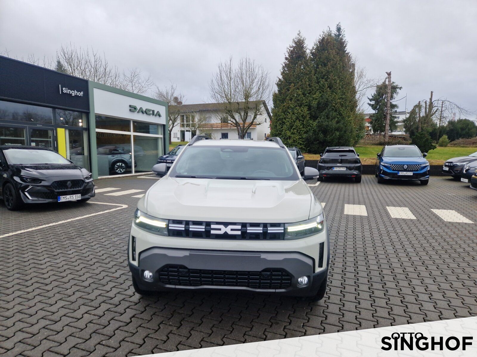 Fahrzeugabbildung Dacia New Duster Journey hybrid-G 150 4x4