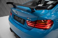M4 Coupé SPECIAL CARBON M-PERFORMANCE KEIN OPF!!