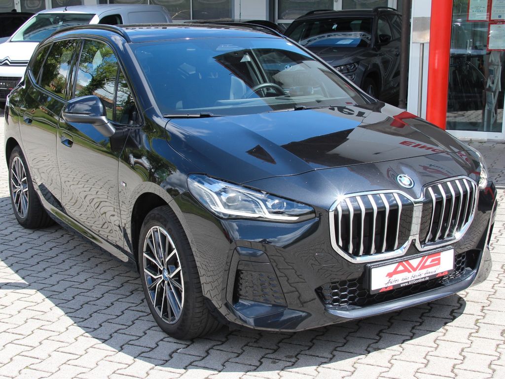 Image of BMW 225