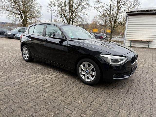 BMW 1 Lim. 5-trg. 116 i XENON PDC NAVI Sitzheizung