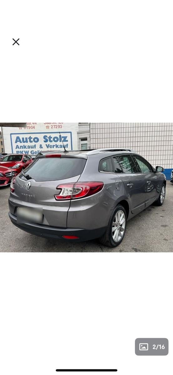 Renault Megane 2012 — rear view