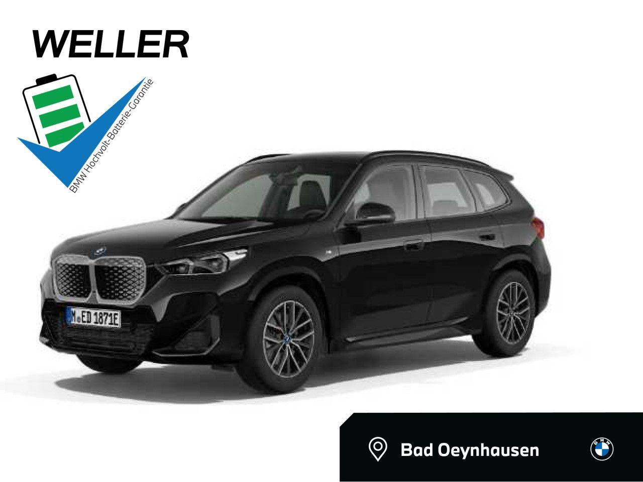 BMW iX1 xDrive30 M Sport Sportpaket Bluetooth Navi