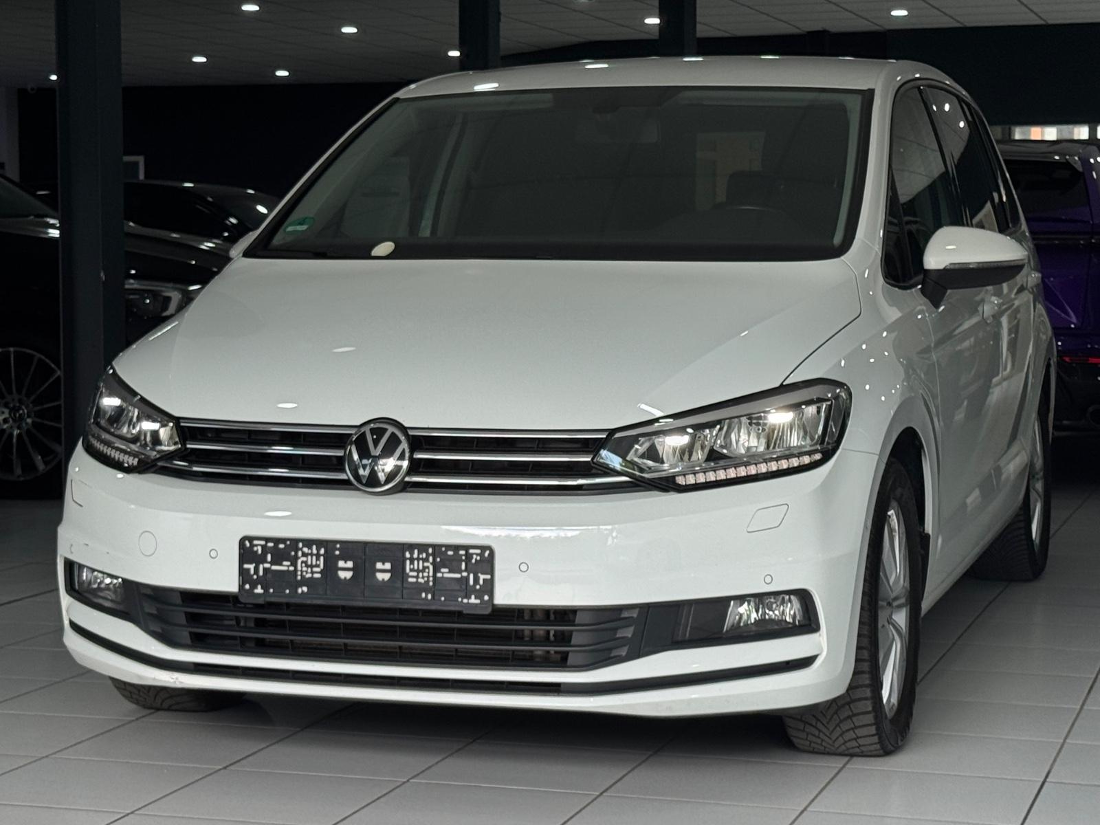 Volkswagen Touran 2.0 TDI *DSG*7SITZ*eHECK.*LED*NAVI*SHZ*