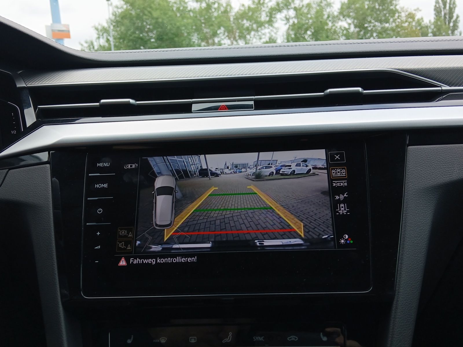 Fahrzeugabbildung Volkswagen Arteon SB TDI R-Line DSG Matrix Navi ACC AHK SHZ