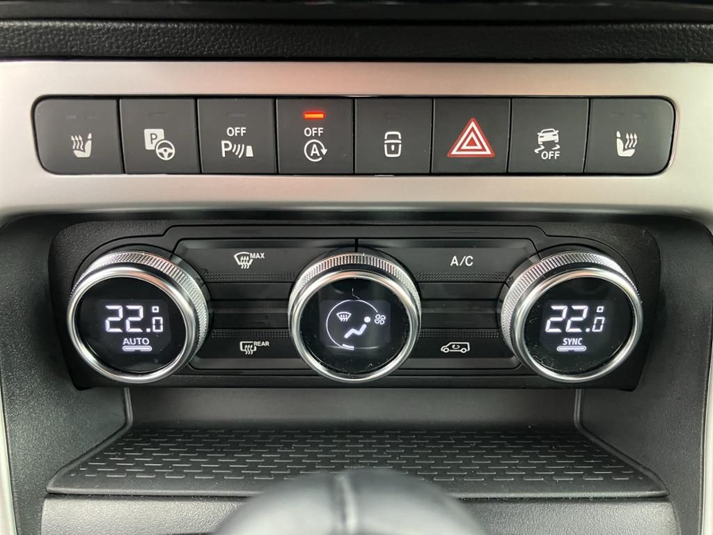 Fahrzeugabbildung Mercedes-Benz T 180 d PROGRESSIVE Standard *AHK*Navi*Leder*LED