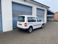Fahrzeugabbildung Volkswagen Caddy 1.6 TDI Navigation