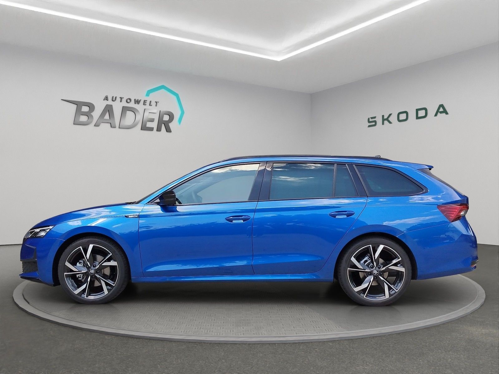Skoda Octavia Combi Sportline 1,5 TSI mHEV 110 LED SHZ imagem 3