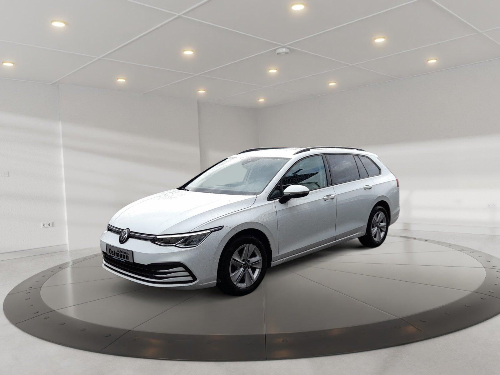 Volkswagen Golf VIII Variant 2.0 TDI Life Navi ACC CarPlay