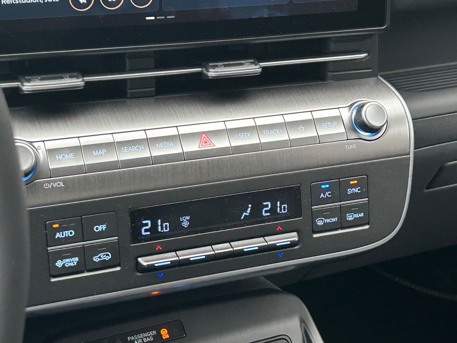 Fahrzeugabbildung Hyundai KONA EV Prime 150 kW *RW496KM*TechnikPkt*RFK*