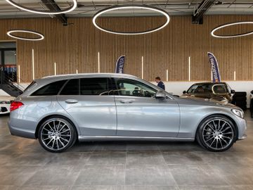 Mercedes-Benz C 250 T Aut. Avantgarde*AMG Felgen*Burmester*LED