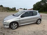 Peugeot 206 Quiksilver 110 ESP Quicksilver - Peugeot 206: Quicksilver