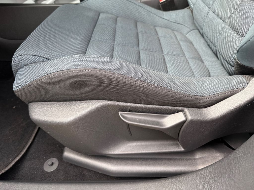 Fahrzeugabbildung Citroën C5 Aircross Hybrid 145 PLUS