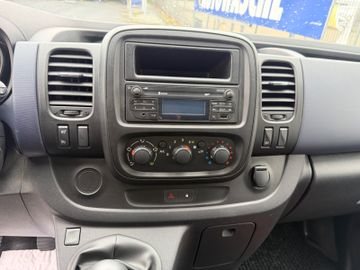 Opel Vivaro - 12
