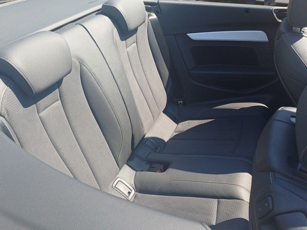Audi A5 Cabrio S-Line 40TFSI Quat. S-Line Interieur foto 18