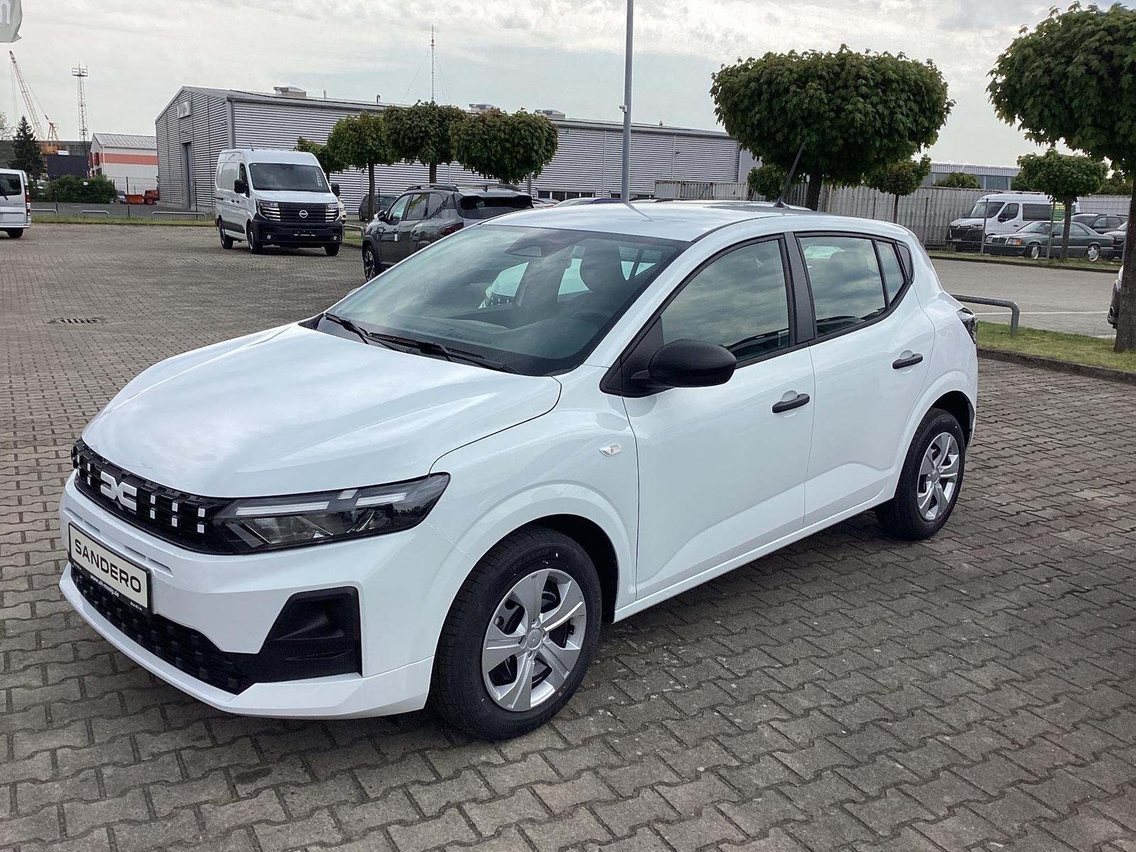 Dacia Sandero Essential SCe 65