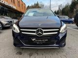 Mercedes-Benz B 180 d+URBAN+NAVI+KAMERA+TOTW.+LED+AUTOMATIK - Mercedes-Benz B 180: Blau