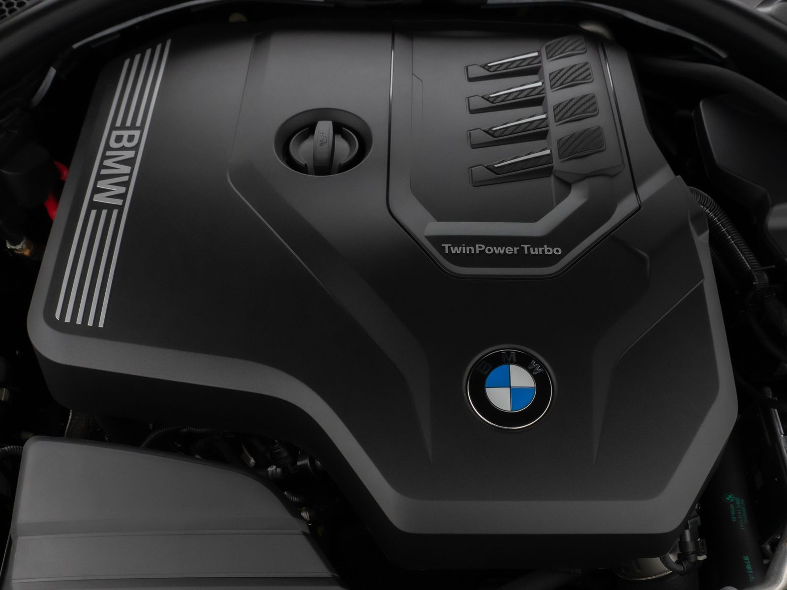 Fahrzeugabbildung BMW 318i Kamera Widscreen DAB Alarm Sportlenkrad LED