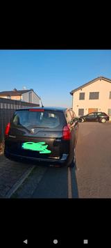Peugeot 5008 - Peugeot 5008 in Saarbrücken