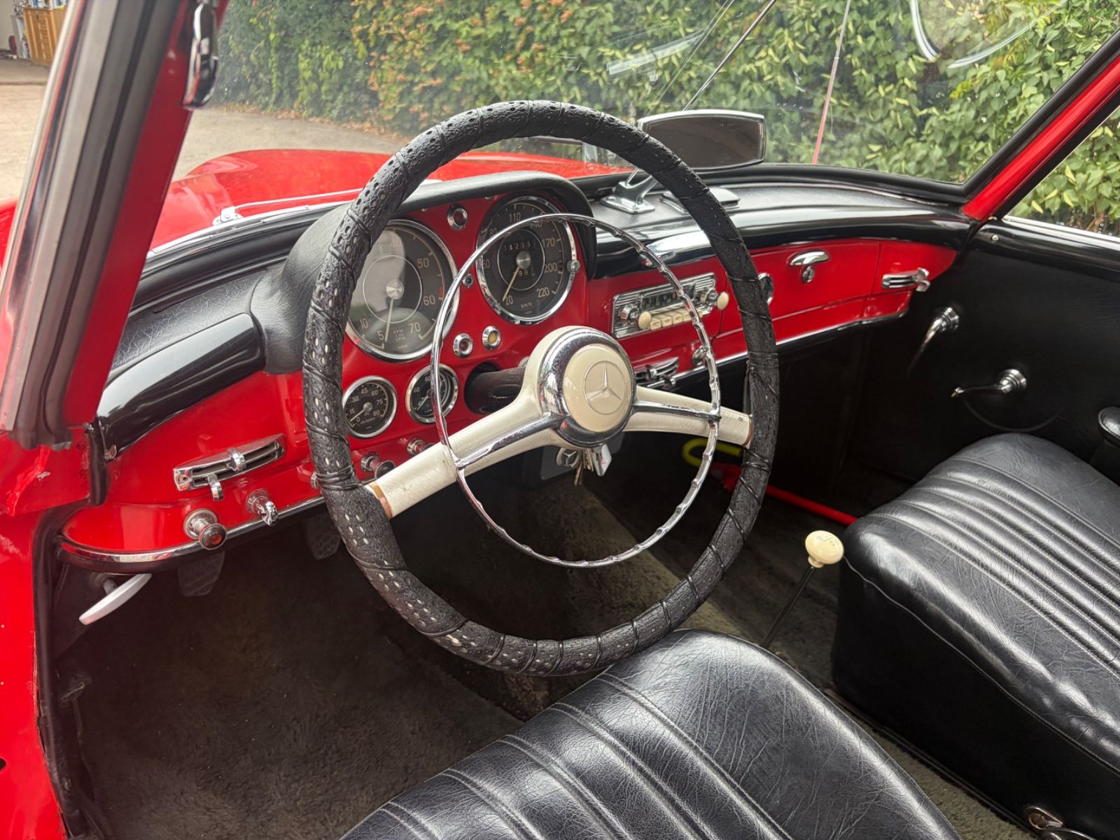 MERCEDES-BENZ 190 13