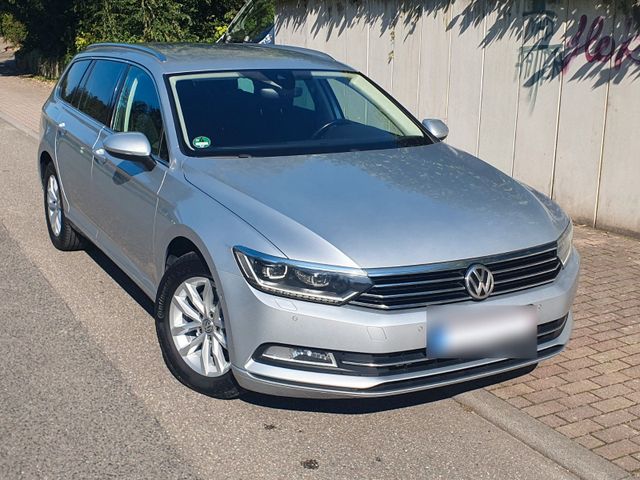 VW VW Passat Variant 2.0 TDI DSG Comfortline 