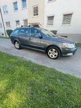 Skoda Octavia Combi 1.9 TDI PD DPF 4x4 Ambiente Am... - Skoda Octavia mit Diesel-Antrieb: Kombi, 1.9