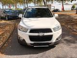 Chevrolet Captiva 2.2 D LTZ 4WD *Automatik*Navi.7.Sitze - Chevrolet: Ltz